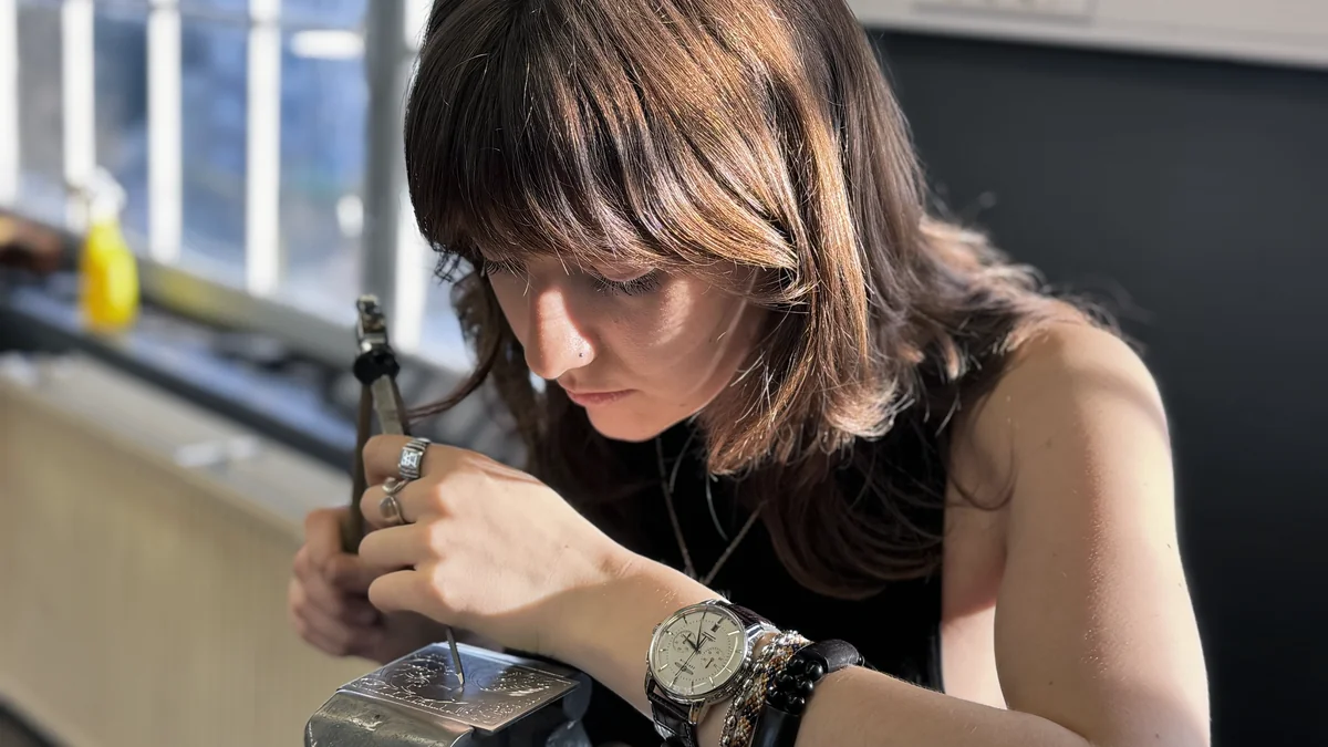Eine Lehrerin sagte mir in der 1. Klasse, ich sei dumm und würde nie etwas aus meinem Leben machen: Sie haben einen handwerklichen Beruf gewählt und sind (sehr gut) erfolgreich geworden