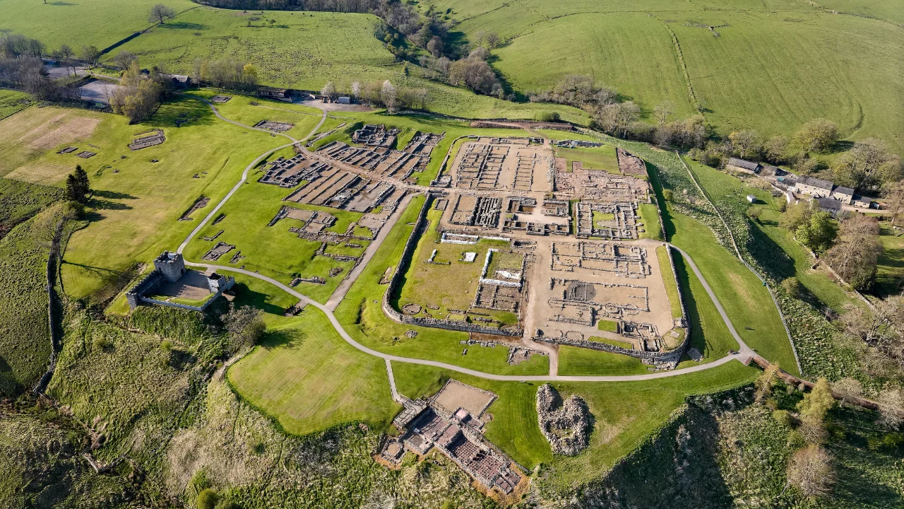 Vor 1.800 Jahren lebten die Soldaten am Hadrianswall laut neuen Analysen mit hartnäckigen Darmparasiten zusammen